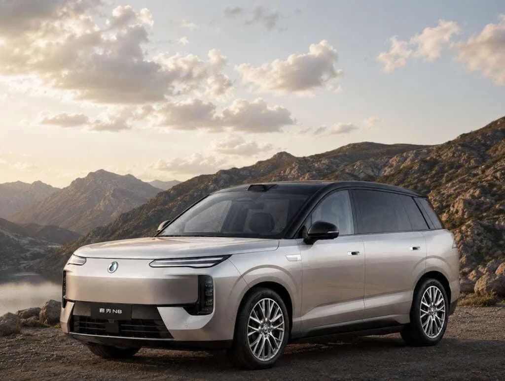 BYD Introduces New EV with 9-Minute Charge to 97% Battery